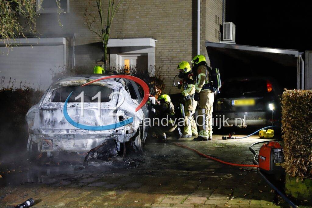 Tweede autobrand op een rij in Mook