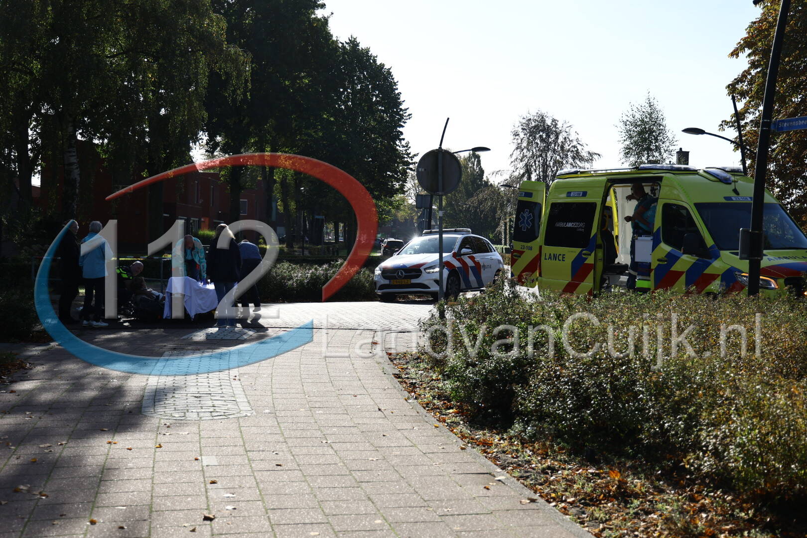 Vrouw op fiets gewond geraakt na botsing in Overloon