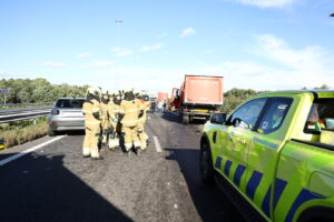 Meerdere auto’s en vrachtwagens betrokken bij ongeval A73 Linden