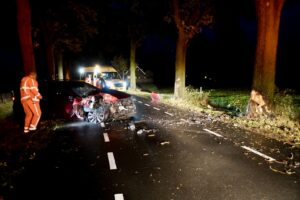 Automobilist gewond bij eenzijdig ongeval op Wanroijseweg in Haps