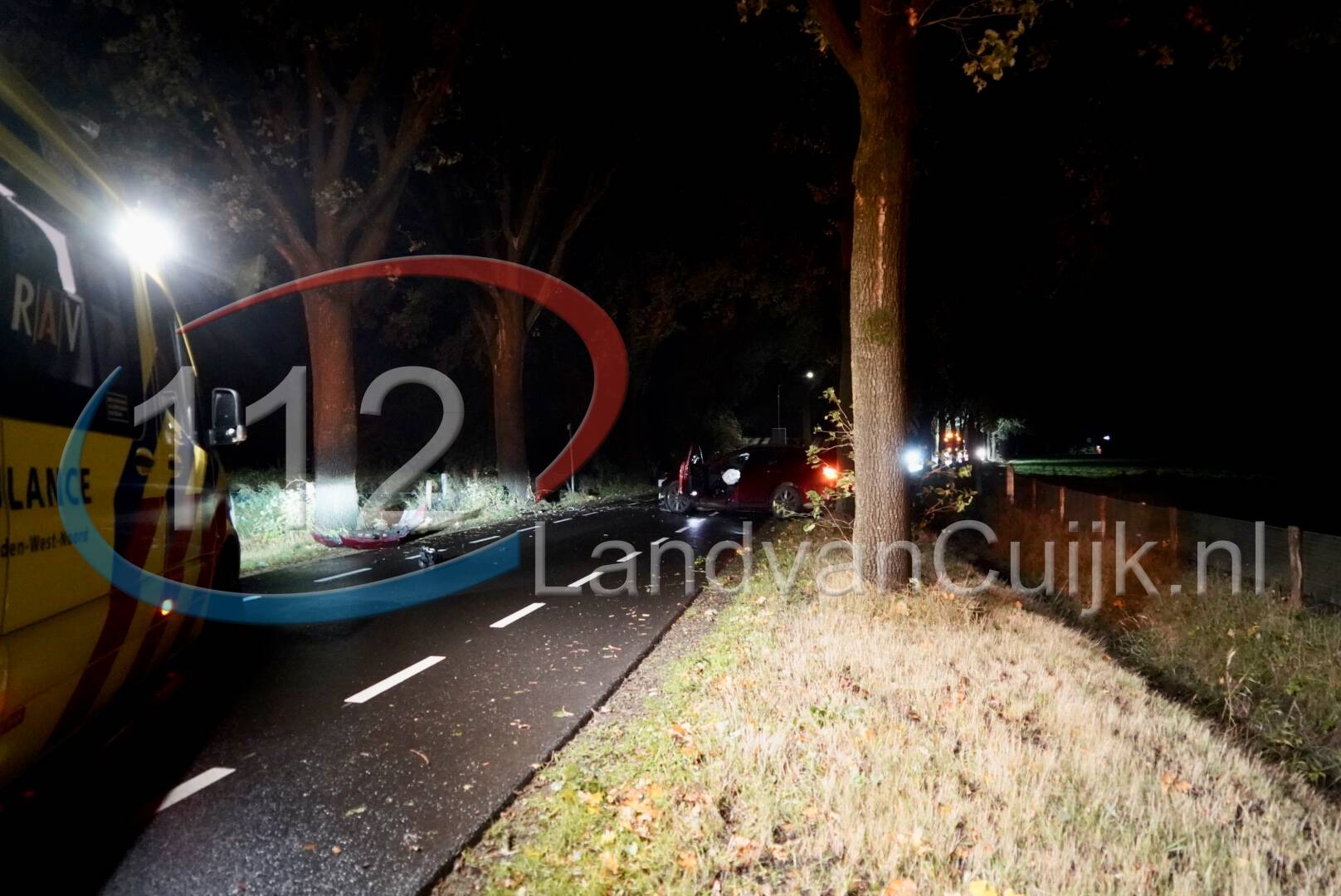 Automobilist gewond bij eenzijdig ongeval op Wanroijseweg in Haps